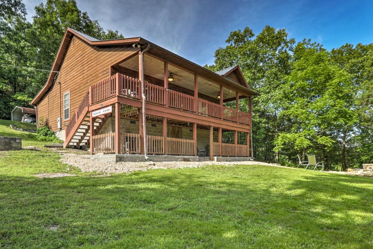 Creekside Hideaway With Fire Pit And Creek Access! Villa Маунтин Вю Екстериор снимка